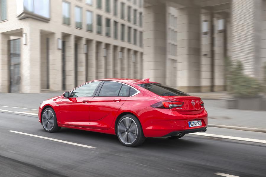  Opel Insignia Grand Sport Turbo 4x4 2017 года  (фото 37 из 41)